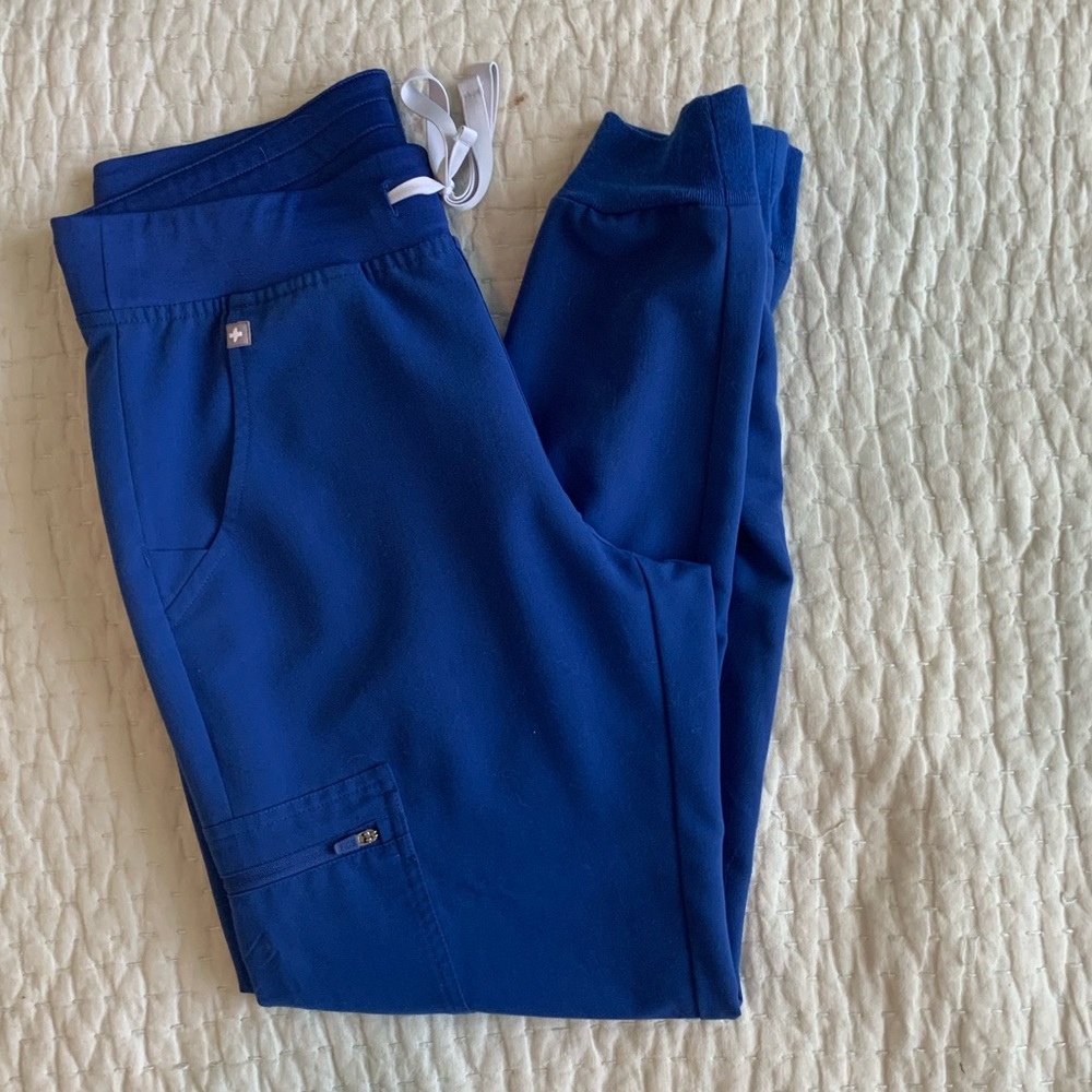 FIGS Zamora jogger scrub pants WINNING BLUE